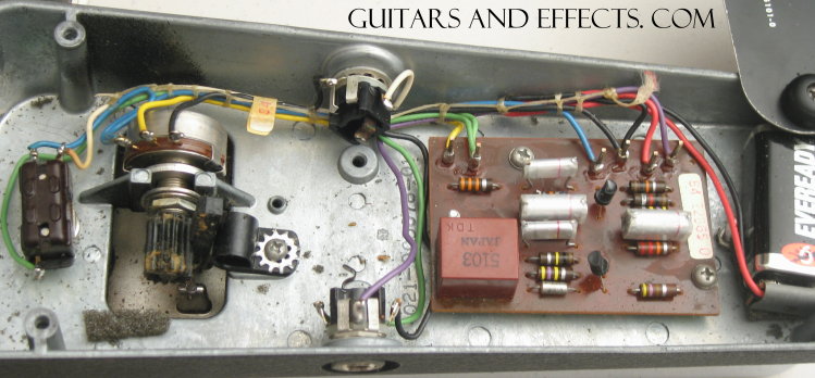 File:Vox King Wah Inside.jpg - The Graham English Wiki