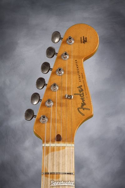 File:Fender-road-worn-50s-strat-front-headstock.jpg
