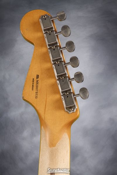 File:Fender-road-worn-50s-strat-back-headstock.jpg
