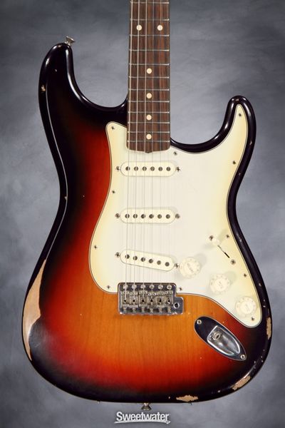 File:Fender-road-worn-60s-strat-front-close.jpg