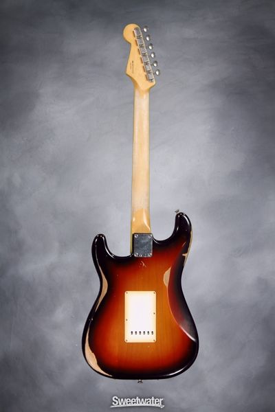 File:Fender-road-worn-60s-strat-back.jpg