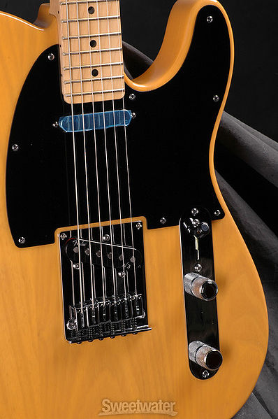 File:Fender-American-Deluxe-Ash-Tele-Closeup2.jpg
