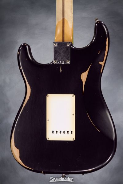File:Fender-road-worn-50s-strat-back-close.jpg