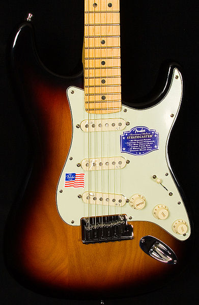 File:Fender American Deluxe Stratocaster Front Close 1.jpg