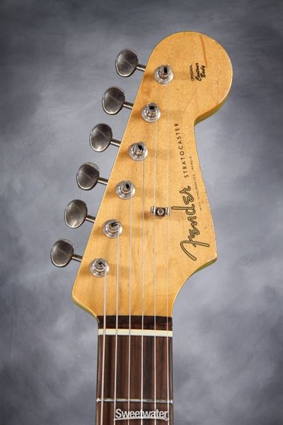 File:Fender-road-worn-60s-strat-head-stock.jpg